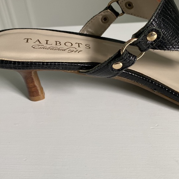 Talbots leather thong sandals - Picture 5 of 10